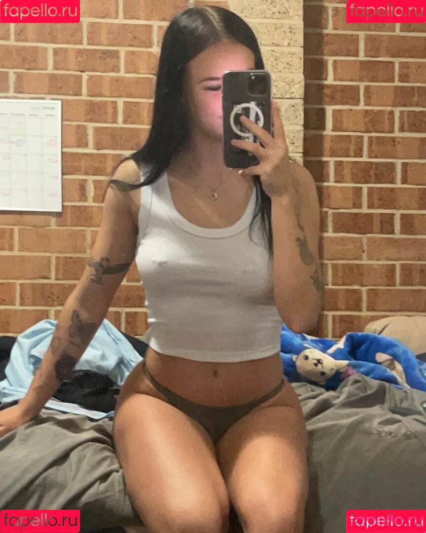 pruelearyy Onlyfans Photo Gallery 