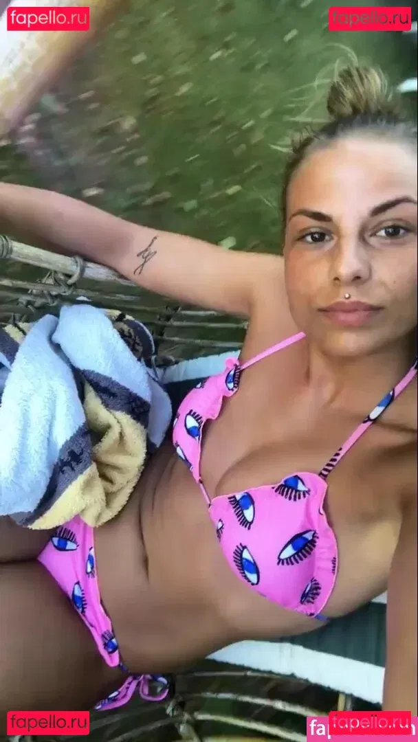 Jasmina Huremovic Onlyfans Photo Gallery 