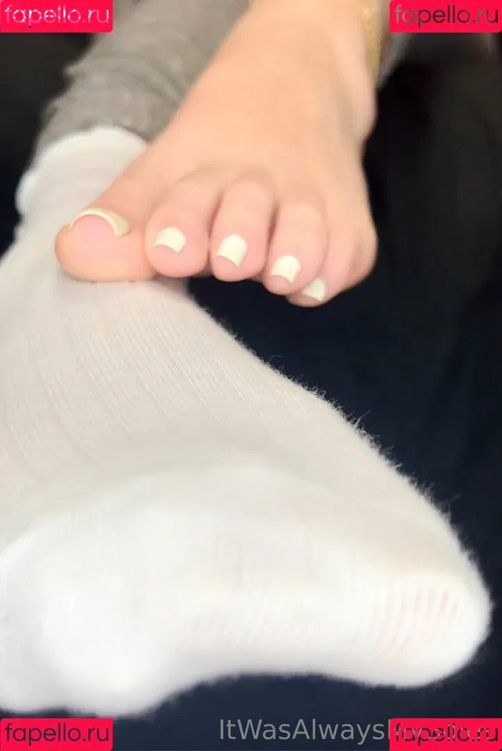 itwasalwaysmysoles Onlyfans Photo Gallery 