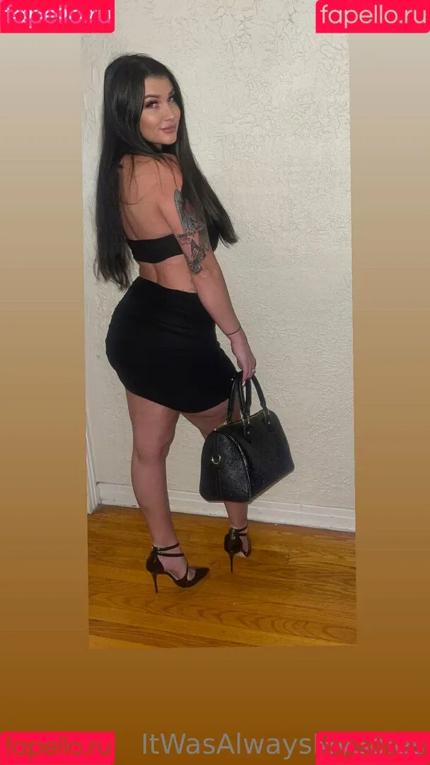 itwasalwaysmysoles Onlyfans Photo Gallery 