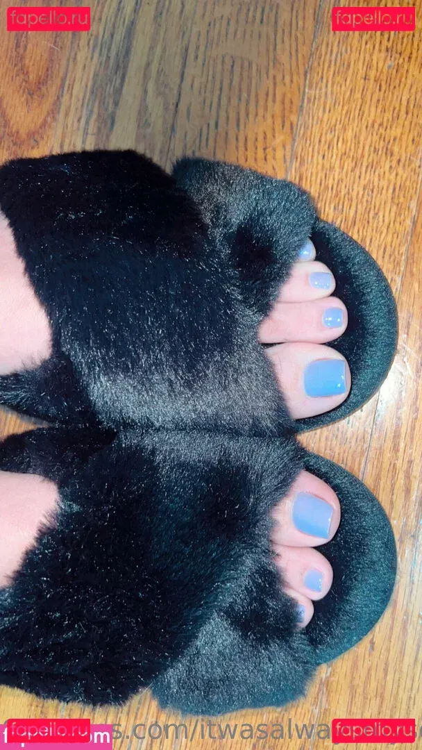 itwasalwaysmysoles Onlyfans Photo Gallery 