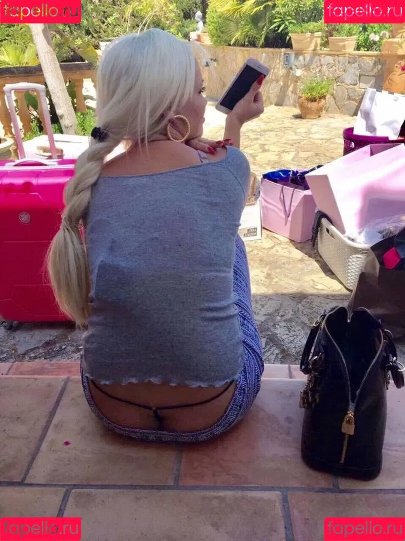 Daniela Katzenberger Onlyfans Photo Gallery 