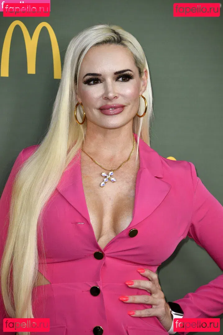 Daniela Katzenberger Onlyfans Photo Gallery 