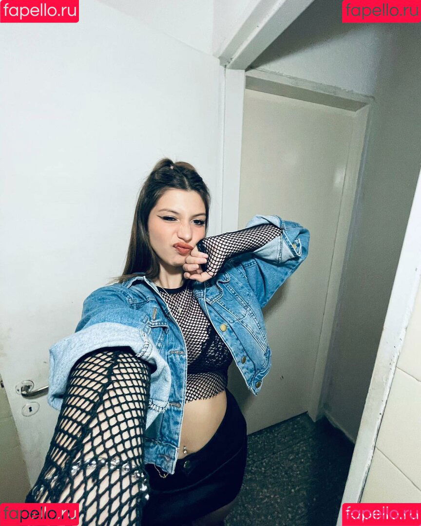 Nahiara Hamue Onlyfans Photo Gallery 