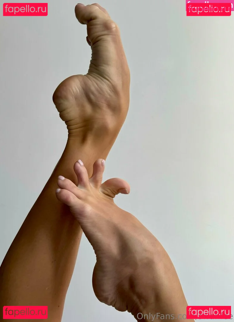 swanfee Onlyfans Photo Gallery 