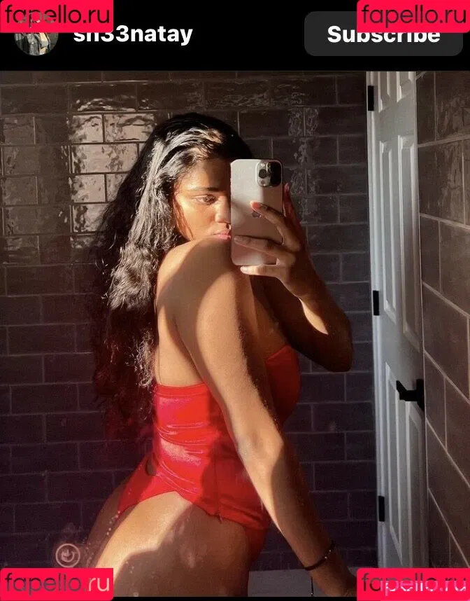MzKora Onlyfans Photo Gallery 