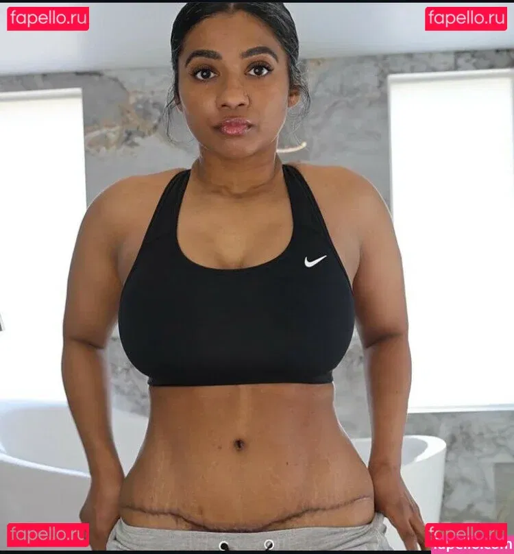 MzKora Onlyfans Photo Gallery 