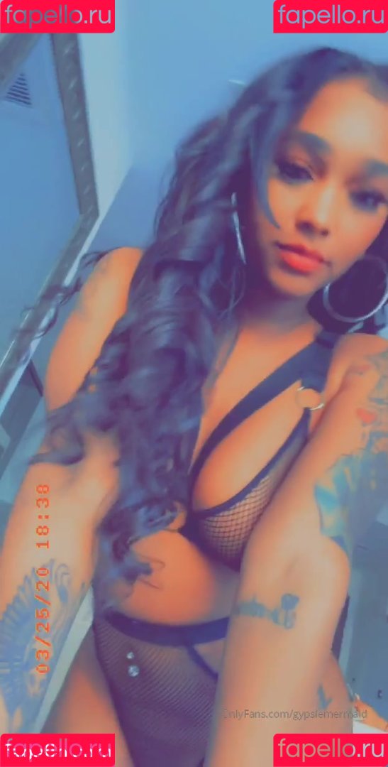 Gypsie Mermaid Onlyfans Photo Gallery 