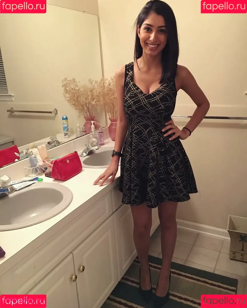 Sasha Kalra Onlyfans Photo Gallery 