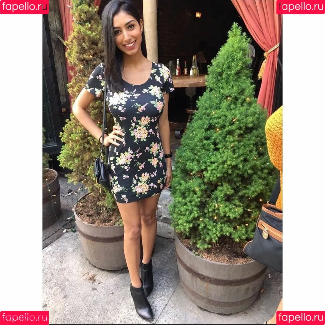 Sasha Kalra Onlyfans Photo Gallery 