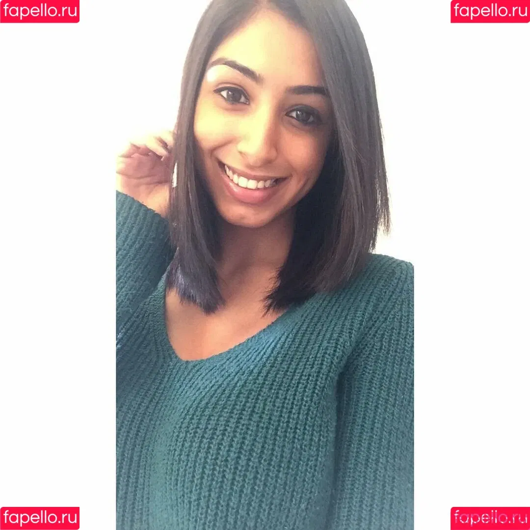 Sasha Kalra Onlyfans Photo Gallery 