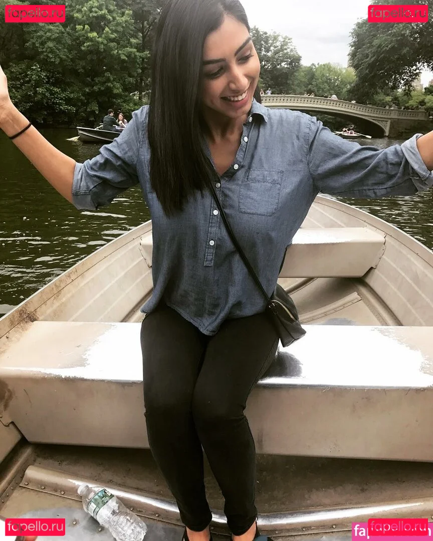 Sasha Kalra Nude Onlyfans Photo 41