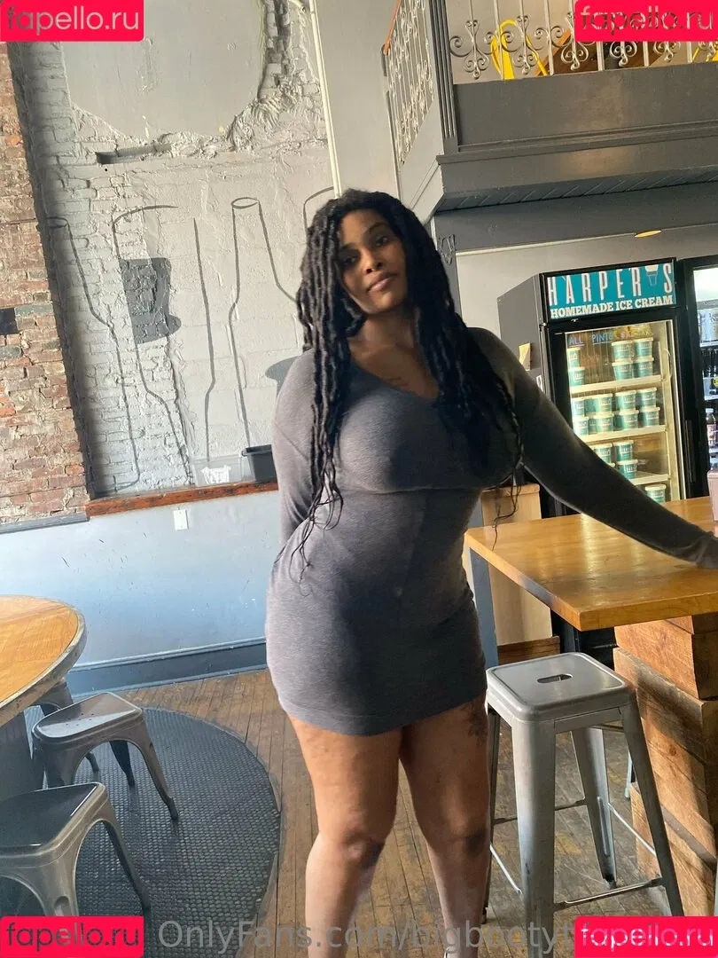 bigbootytechnerd Onlyfans Photo Gallery 