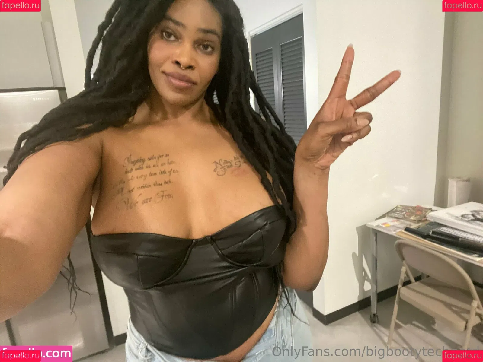 bigbootytechnerd Onlyfans Photo Gallery 