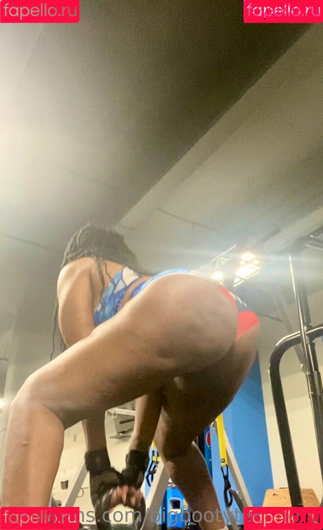 bigbootytechnerd Onlyfans Photo Gallery 