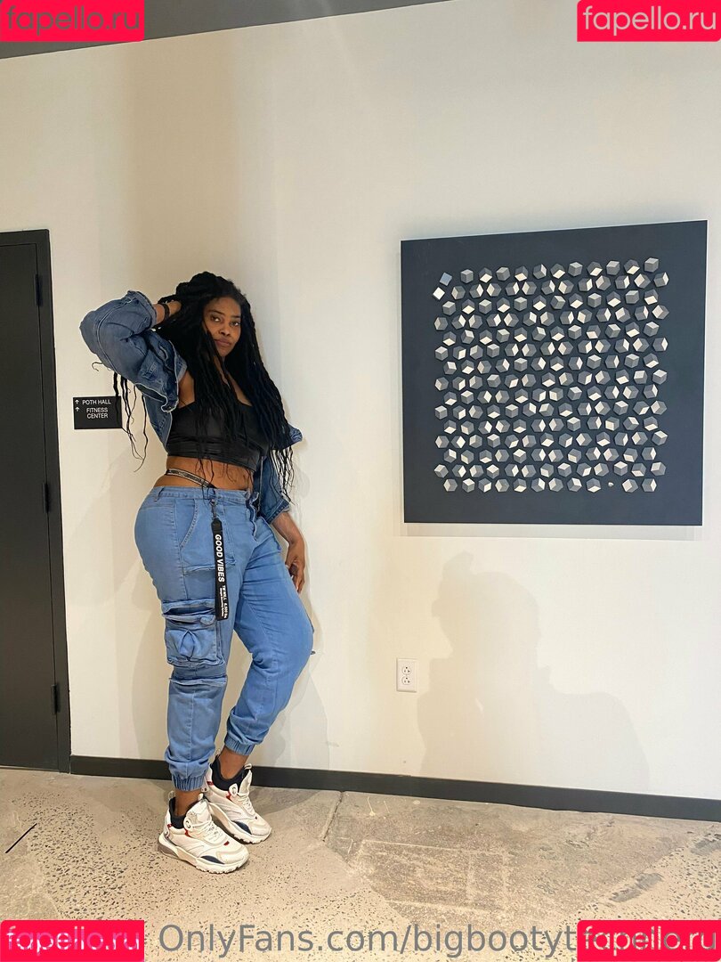 bigbootytechnerd Onlyfans Photo Gallery 