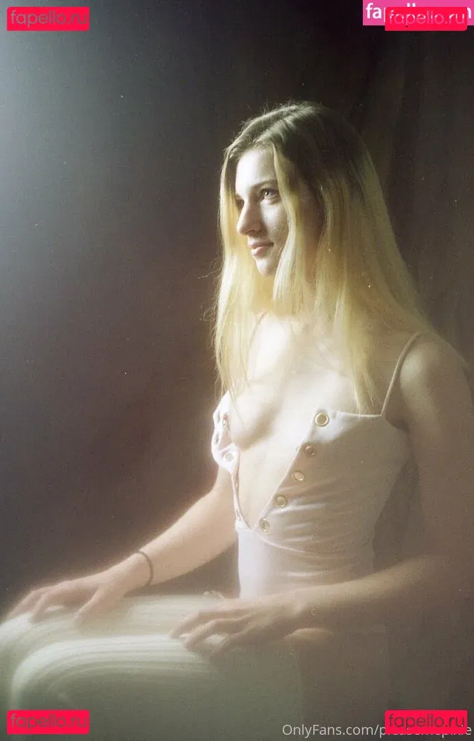 pixienicky Onlyfans Photo Gallery 