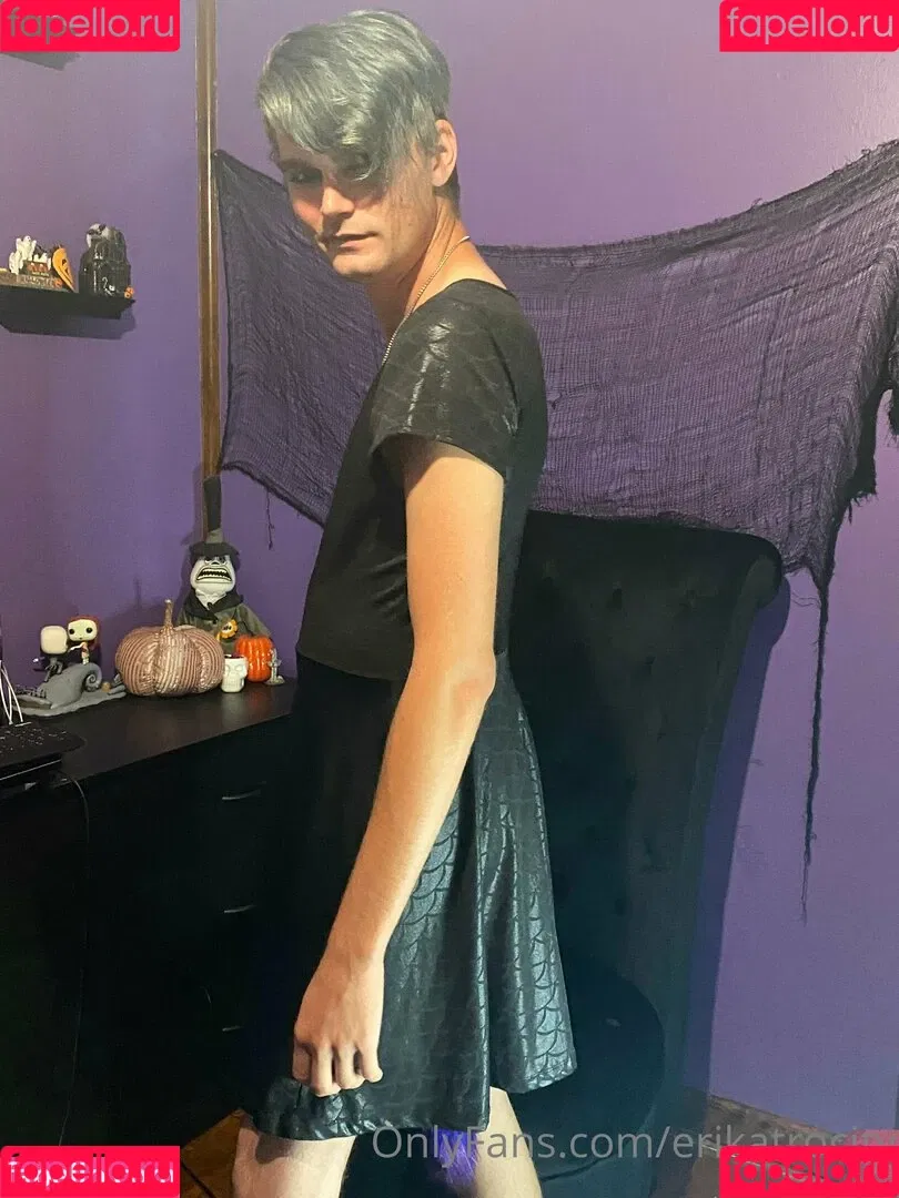 erikatrocity Onlyfans Photo Gallery 