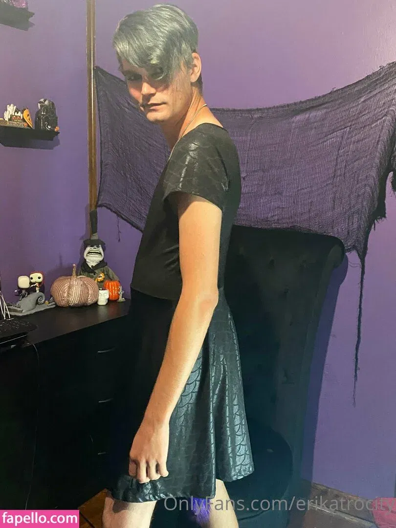 erikatrocity Onlyfans Photo Gallery 