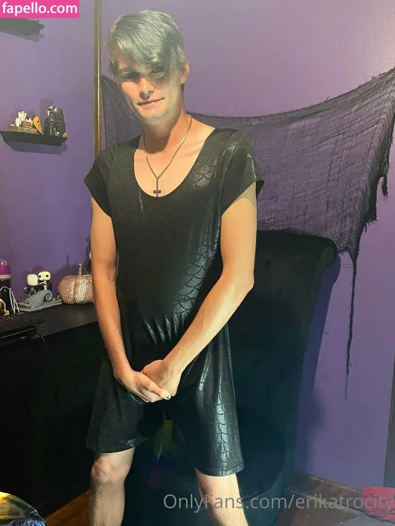 erikatrocity Onlyfans Photo Gallery 