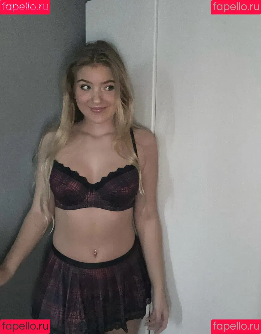 Vivien_esc Onlyfans Photo Gallery 