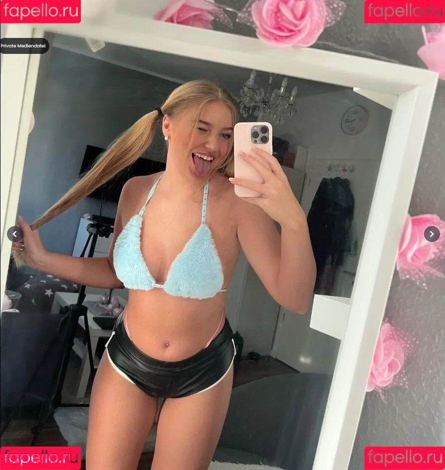 Vivien_esc Onlyfans Photo Gallery 