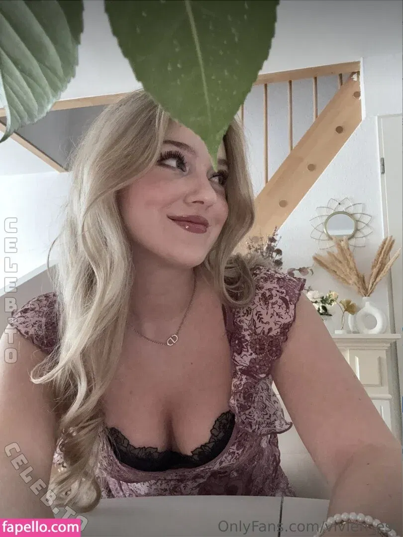 Vivien_esc Onlyfans Photo Gallery 