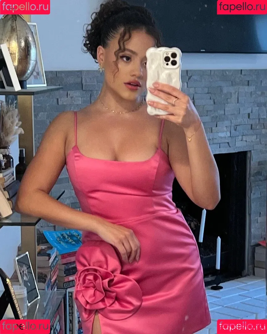 inAlicesWunderland Onlyfans Photo Gallery 