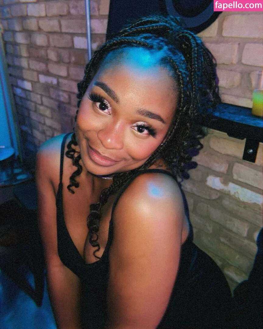 DefinedByKy Onlyfans Photo Gallery 