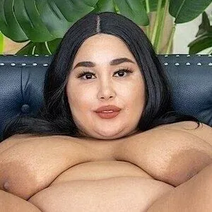 Chloe Klein Onlyfans Photo Gallery 