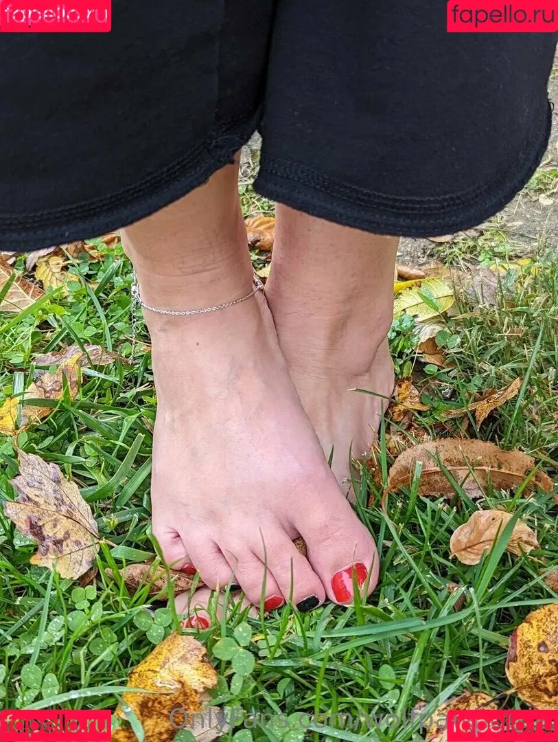 wolfpawhottie Onlyfans Photo Gallery 
