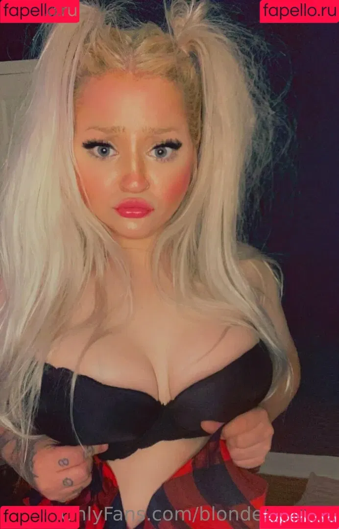 blondekittycat Onlyfans Photo Gallery 