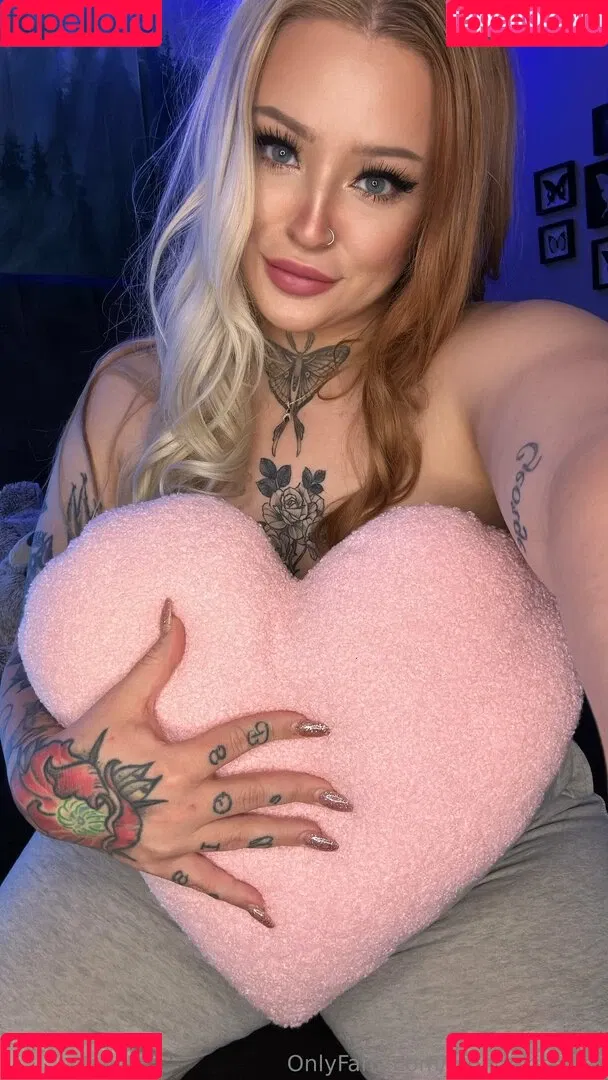 blondekittycat Onlyfans Photo Gallery 