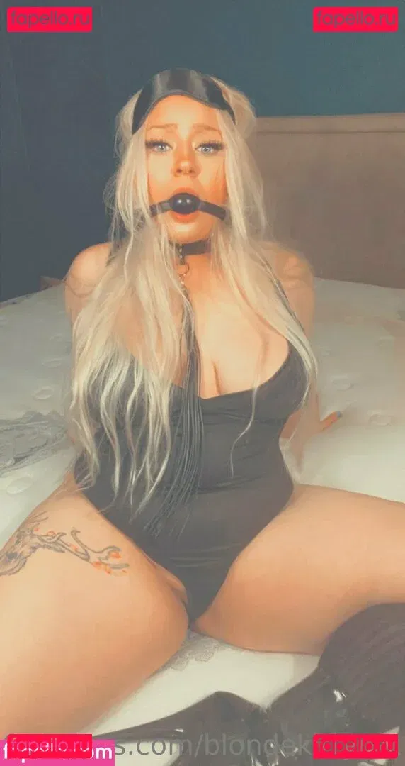 blondekittycat Onlyfans Photo Gallery 