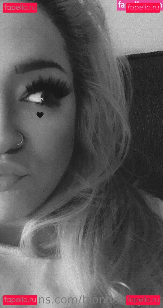 blondekittycat Onlyfans Photo Gallery 