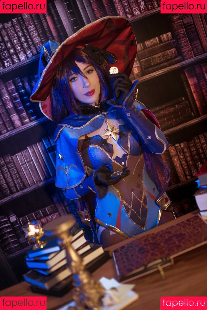 Heilige Cosplay Onlyfans Photo Gallery 