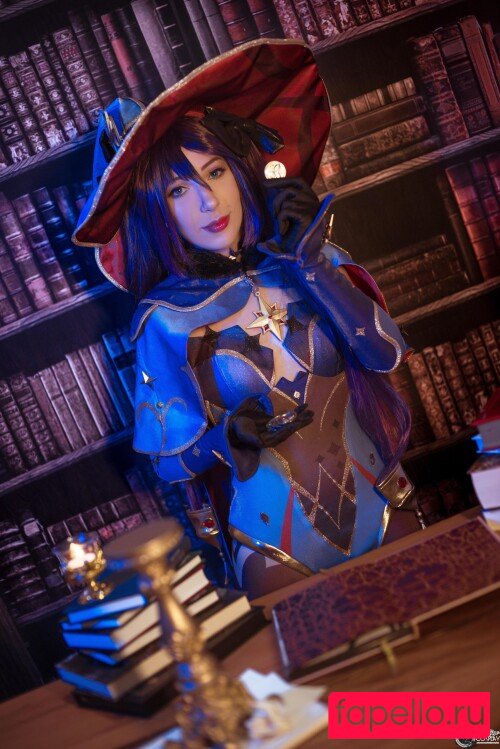 Heilige Cosplay Nude Onlyfans Photo 7