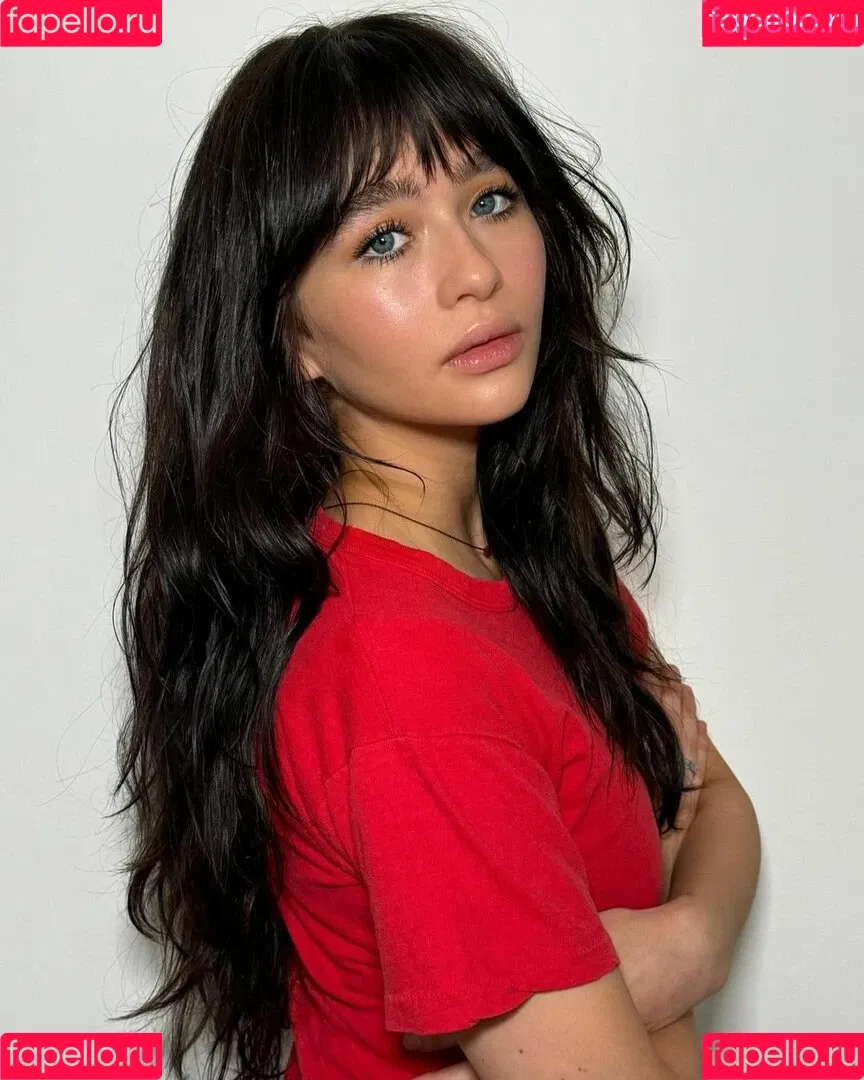 Malina Weissman Onlyfans Photo Gallery 
