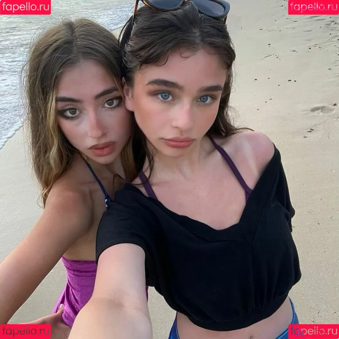 Malina Weissman Onlyfans Photo Gallery 