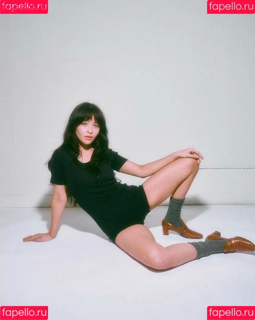 Malina Weissman Onlyfans Photo Gallery 