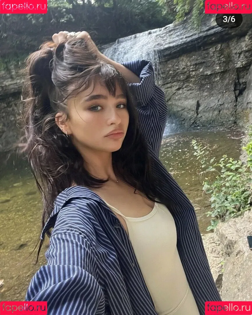 Malina Weissman Onlyfans Photo Gallery 