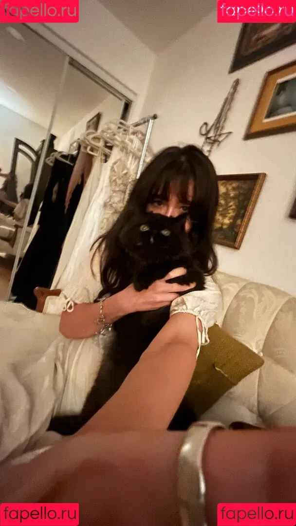 Malina Weissman Onlyfans Photo Gallery 