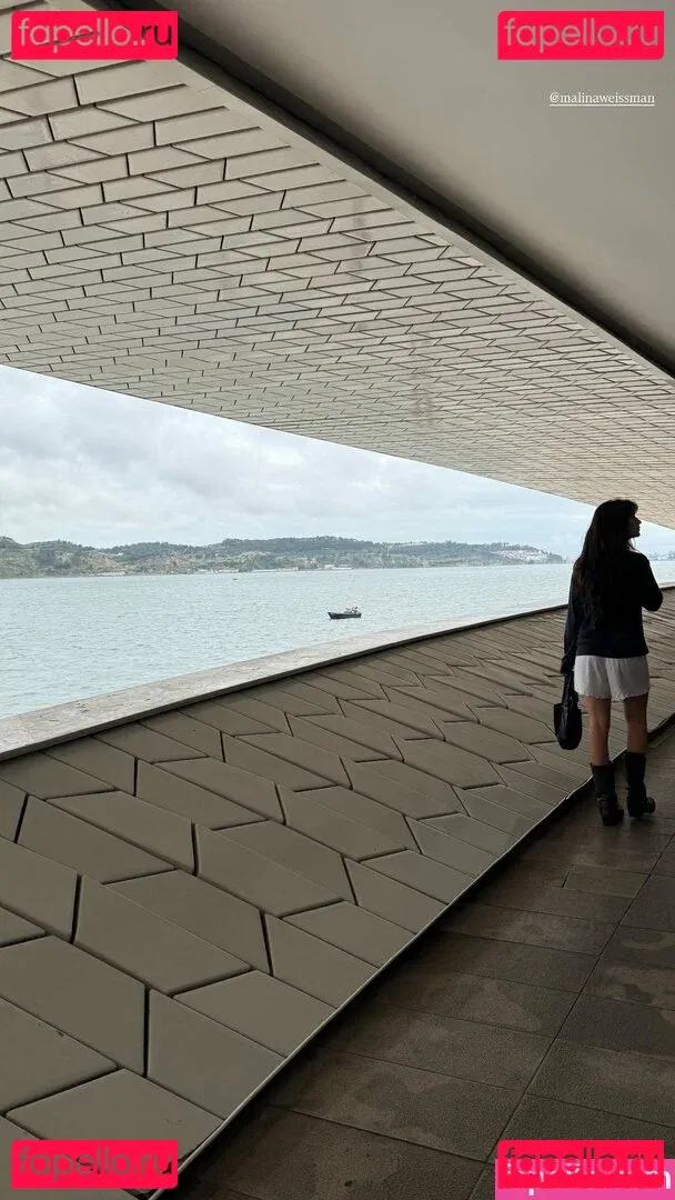 Malina Weissman Onlyfans Photo Gallery 