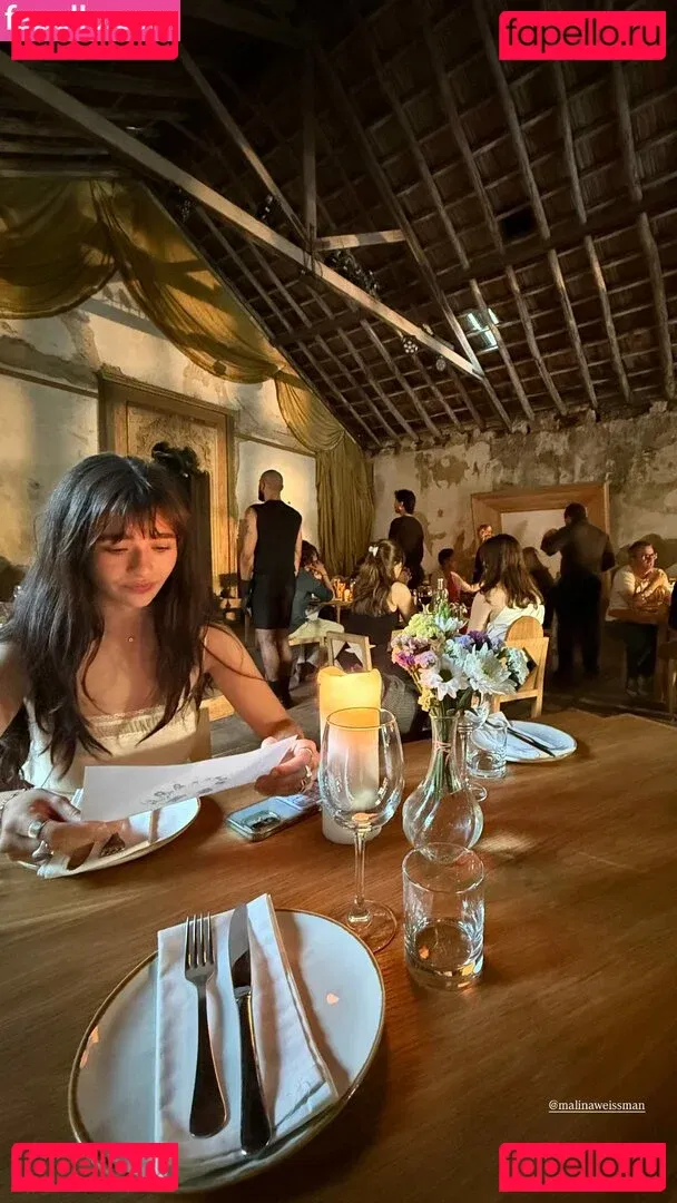 Malina Weissman Onlyfans Photo Gallery 