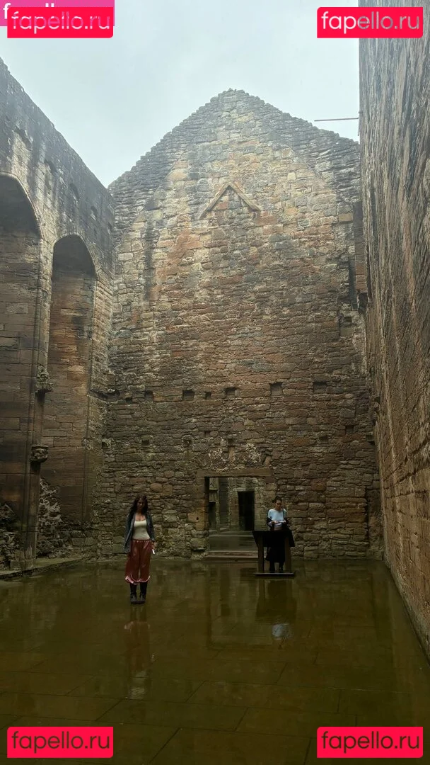 Malina Weissman Onlyfans Photo Gallery 