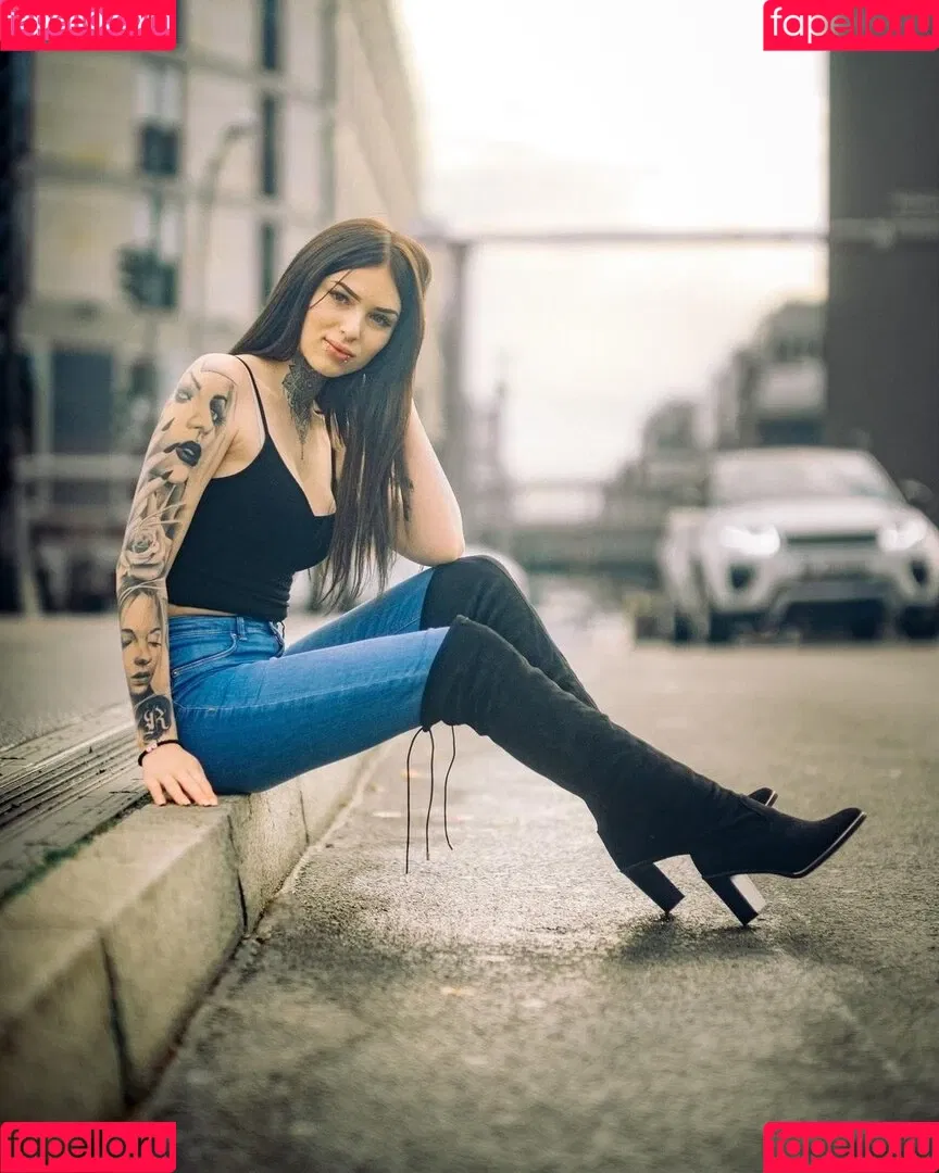 Celine Ritzke Onlyfans Photo Gallery 