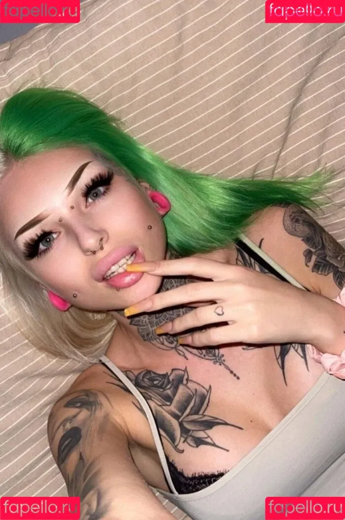 Celine Ritzke Onlyfans Photo Gallery 
