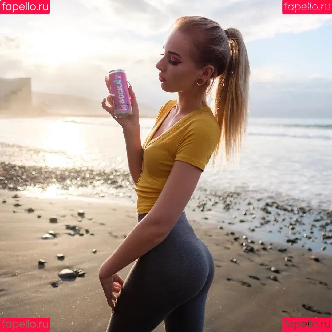 Celine Ritzke Onlyfans Photo Gallery 