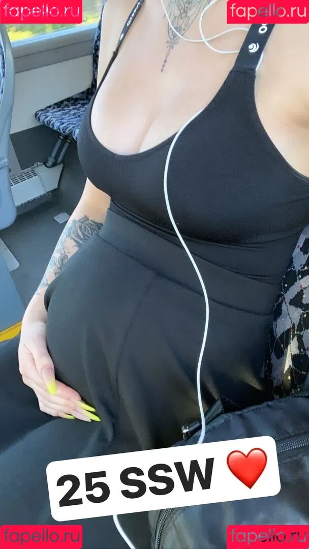 Celine Ritzke Onlyfans Photo Gallery 
