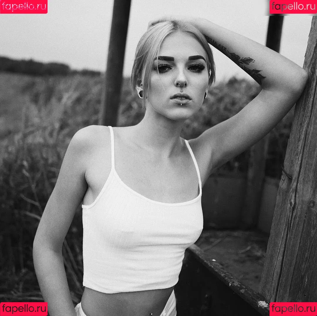 Celine Ritzke Onlyfans Photo Gallery 